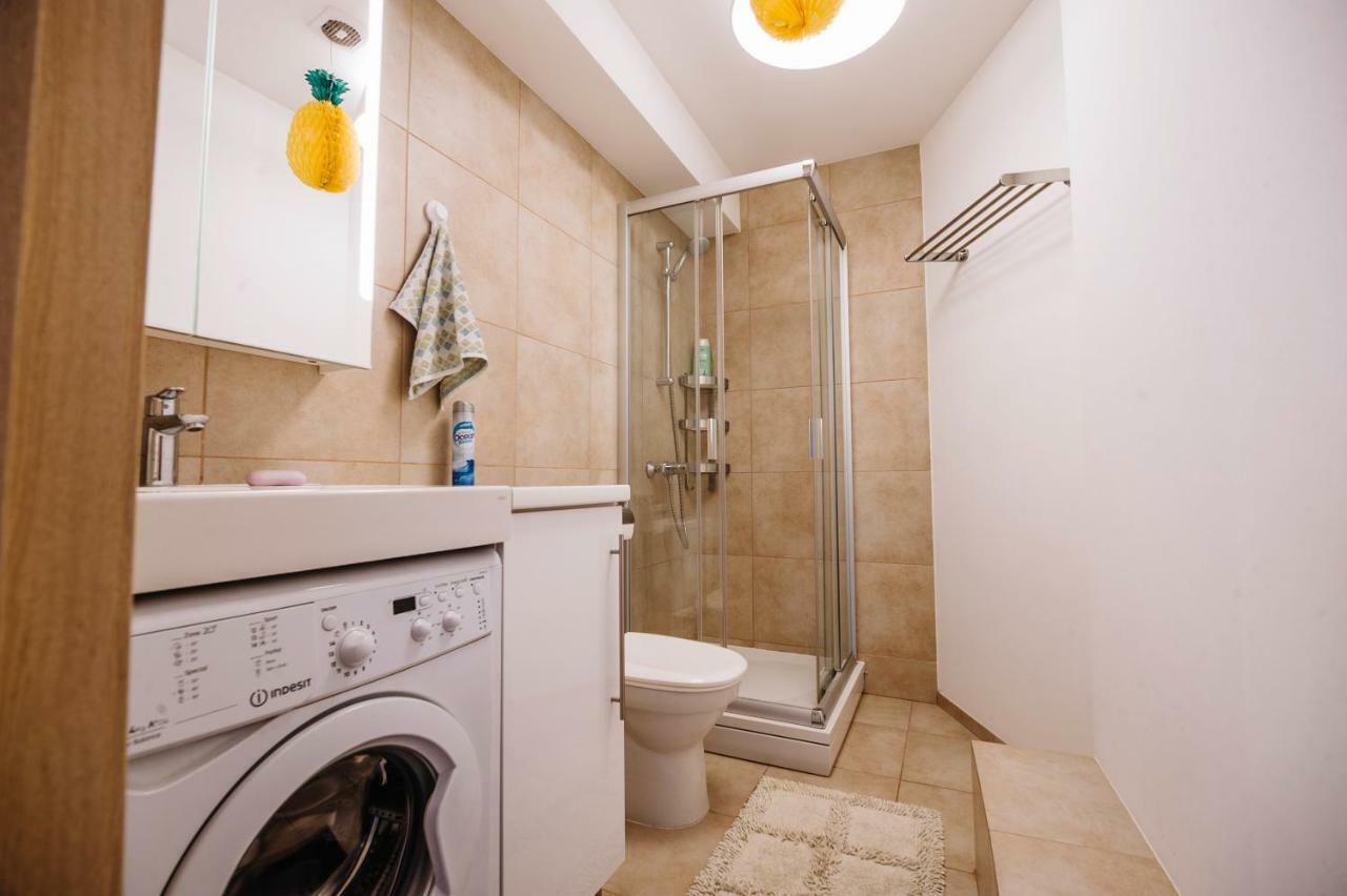 Trendy Top-Floor Stay In Heart Of Riga, Near Bars & Culture Eksteriør bilde
